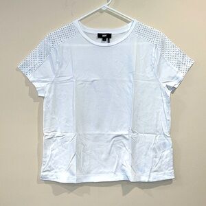 🔥DKNY T shirt🔥